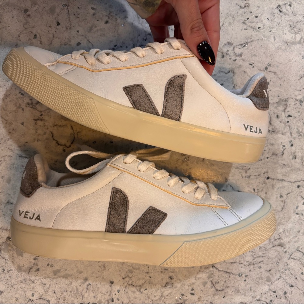 Vega Campo Sneaker - Picture 2 of 3